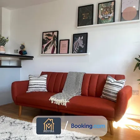 Stylish One Bedroom By Movida Group Short Lets & Serviced *